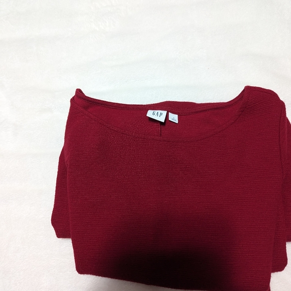 - Gap Red sweater dress with 2 Zippered pockets. Long sleeves - Picture 6 of 9